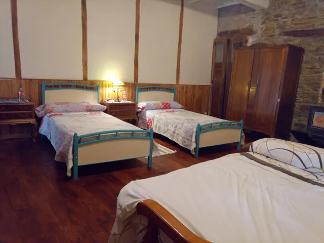 CASA DE PIEDRA EN VALCECAÑADA — 4