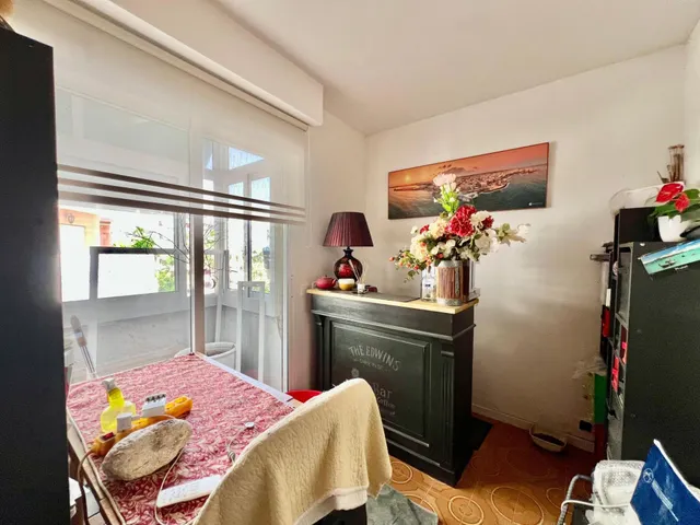 Espacioso apartamento a 350m de la playa — 21