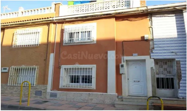 Adosado 1 habitación 70m² en venta - San Gines