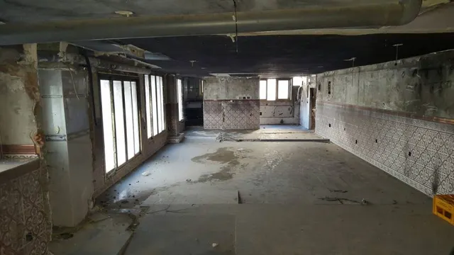 Muy buen local comercial en zona centro de Alhaurin el Grande. — 3