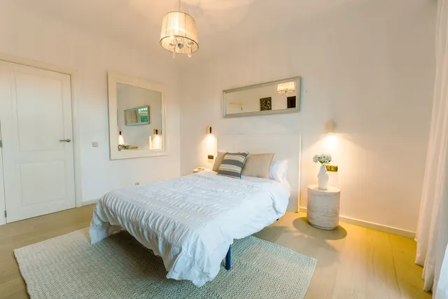 Chalet 4 habitaciones 667m² en venta - Costa del Sol — 41