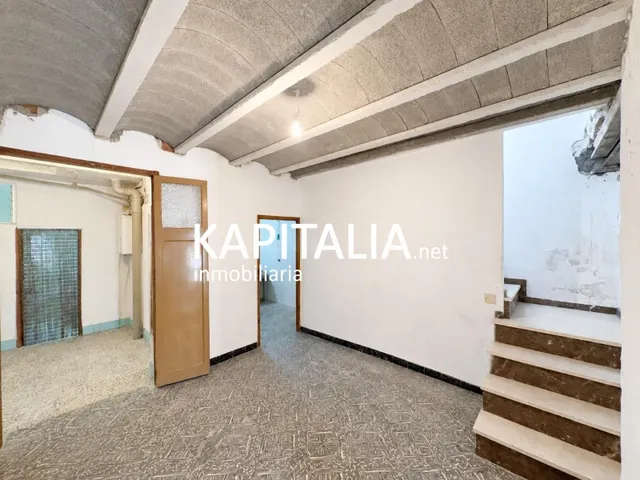 BONITA CASA A LA VENTA CON GARAJE EN BOLBAITE - foto 3