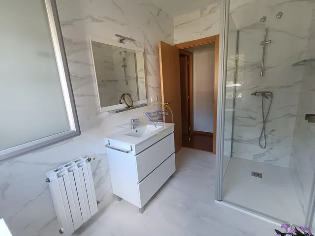 Casa en Cabral de 5 dormitorios con amplia parcela de unos 5.000 m2 — 39