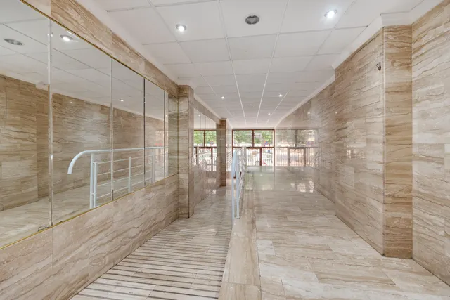 Apartamento de 2 dormitorios en Torrevieja, a 200m de la Playa de Los Locos — 27