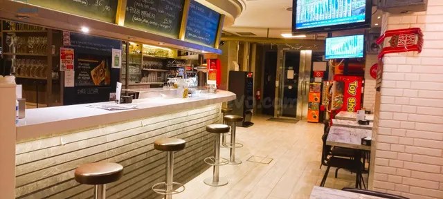 SOLOBAR TRASPASA RENTABLE RESTAURANTE - foto 2