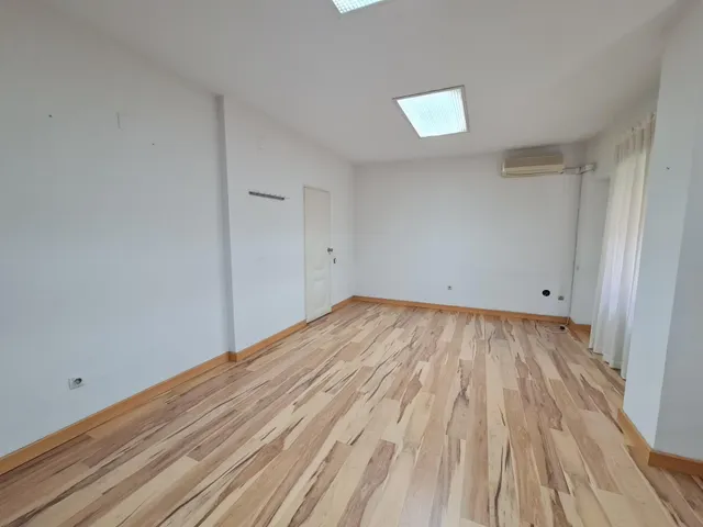 Magnífico piso para despacho profesional — 10
