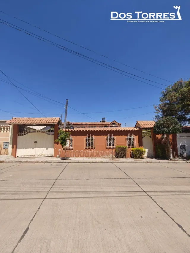 $us.-139.500 Casa en venta, con 2 departamentos, zona pacata