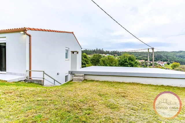 ✨ ¡CASA reformada con 205m2 + 340 m2 de  TERRENO + GARAJE en PONTECESO(A Coruña)por 235.000€! — 23
