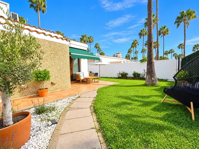 En alquiler estupendo bungalow con amplio jardin y mucha luminosidad — 7