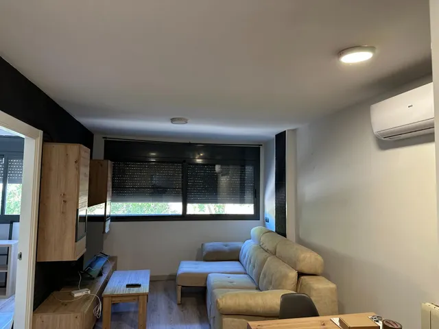 Piso singular en Amposta con terraza y piscina privada — 2
