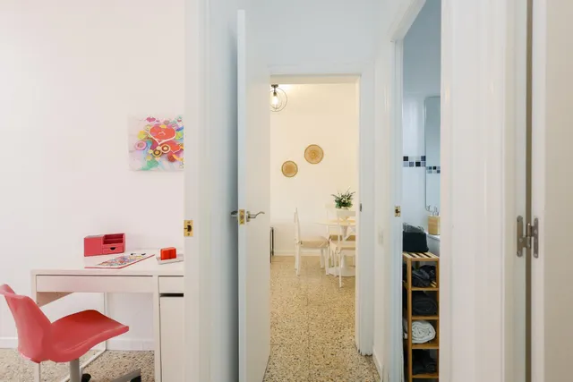 Piso en Venta en La Marina del Port - Oportunidad Única por €249,000 — 21