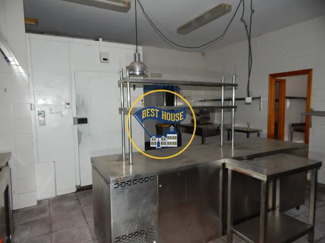 OPORTUNIDAD RESTAURANTE EN VENTA CON CASA EN BOCAIRENT — 20
