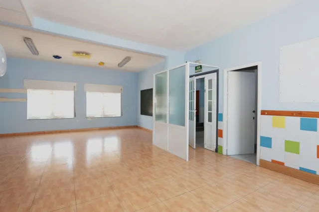 CHALET EN CIUDAD JARDÍN DE 253 M2 — 36