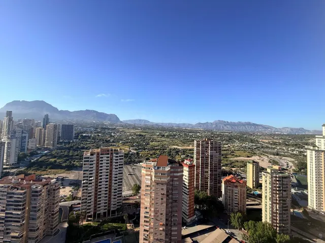 ATICO CON VISTAS PANORÁMICAS EN ZONA LEVANTE, GEMELOS 26 - foto 4