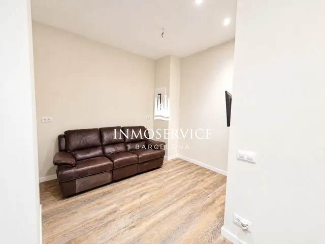 Local en venta en Vallcarca — 13