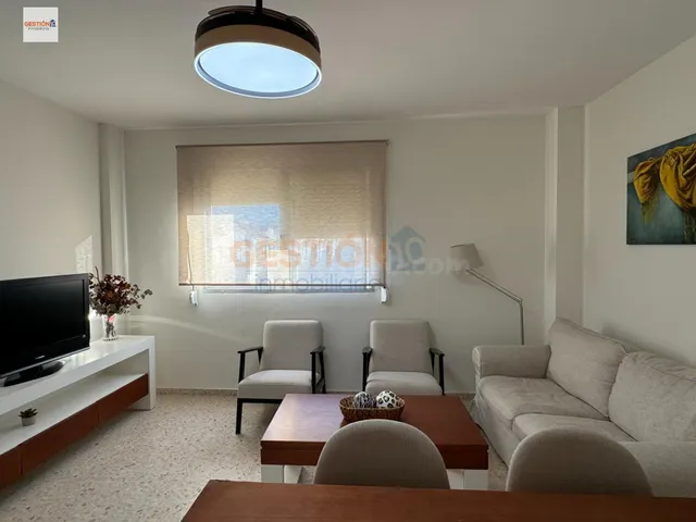 Alquiler por temporada centro-playa Sanlúcar - foto 4