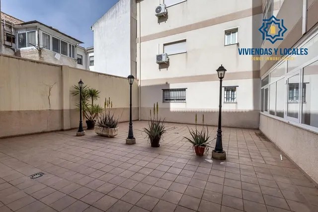 Piso en venta en Santa Fe con garaje y terraza. — 25