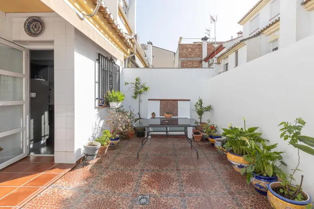 Casa adosada de 5 dormitorios en Maracena — 18