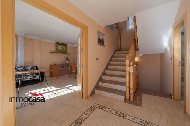 Espectacular vivienda pareada con piscina y amplio patio en Las Gabias (Granada) — 39