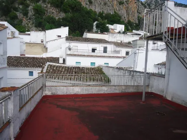 ZONA LA TORRE — 8