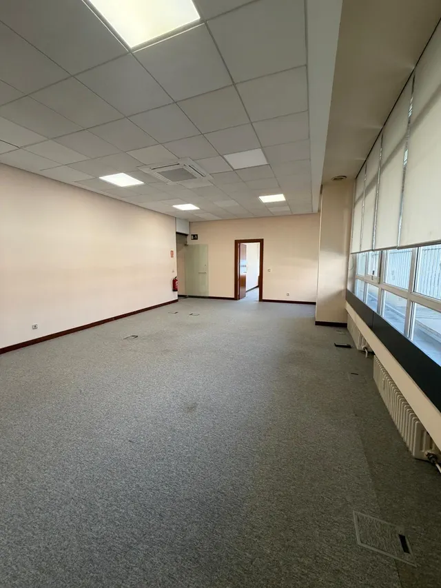 Oficina 6 habitaciones 250m² en alquiler - Cuzco — 14