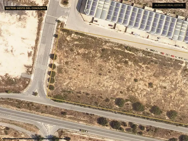 Suelo industrial urbanizado con fachada a la C-51 · 19.255 m2 en Vila-rodona — 15