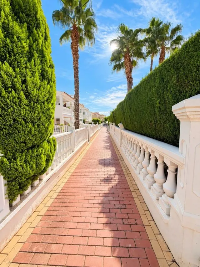 Casa 3 habitaciones 105m² en venta - Zeniamar-Horizonte-La Campana — 31