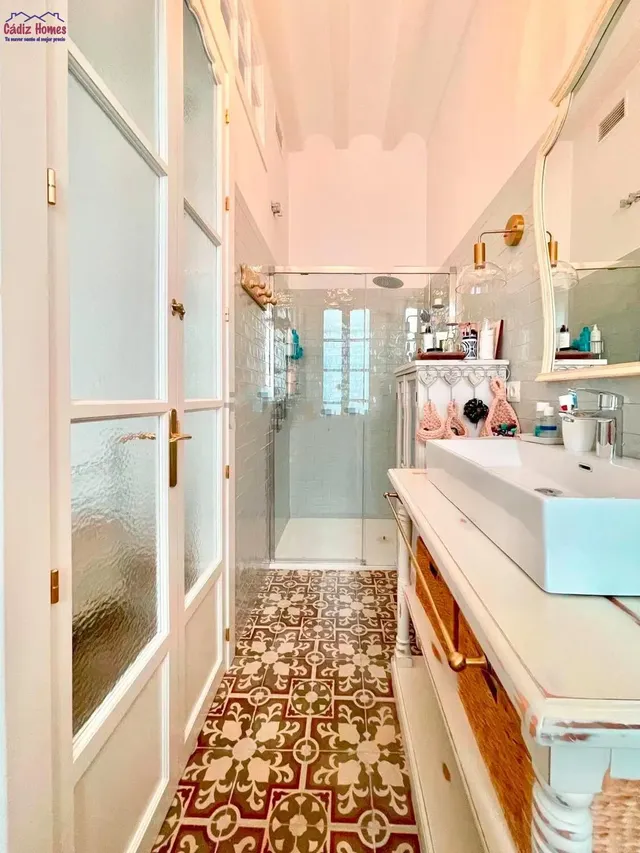 Preciosa vivienda en pleno centro.-Zona Plaza San Antonio — 9
