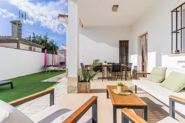 ESPECTACULAR CHALET EN CHICLANA — 41