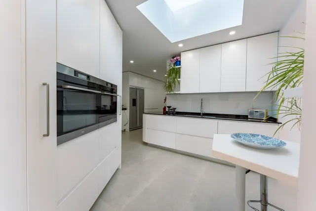 Chalet 4 habitaciones 667m² en venta - Costa del Sol — 25