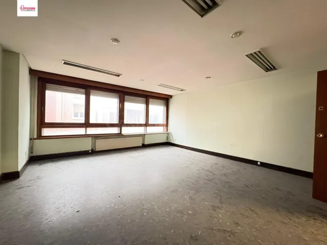 Oficina en alquiler en el centro de Burgos - foto 2