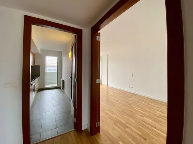 Piso en Venta Exterior con Piscina Comunitaria e Inquilino — 2