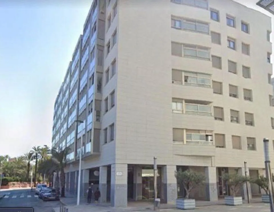 Garaje → Parking en Elche zona Centro.