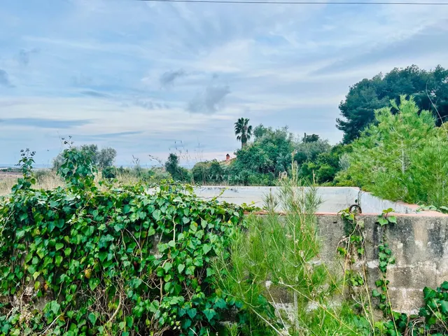 Terreno rústico llano con vistas al mar - foto 4