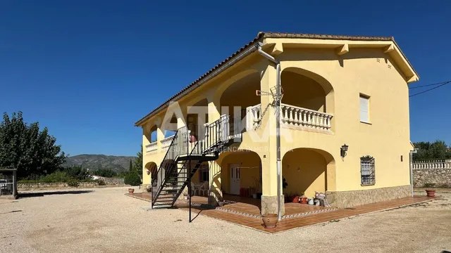 CHALET EN VENTA - URBANIZACIÓN LAS DOCE - AGULLENT — 4