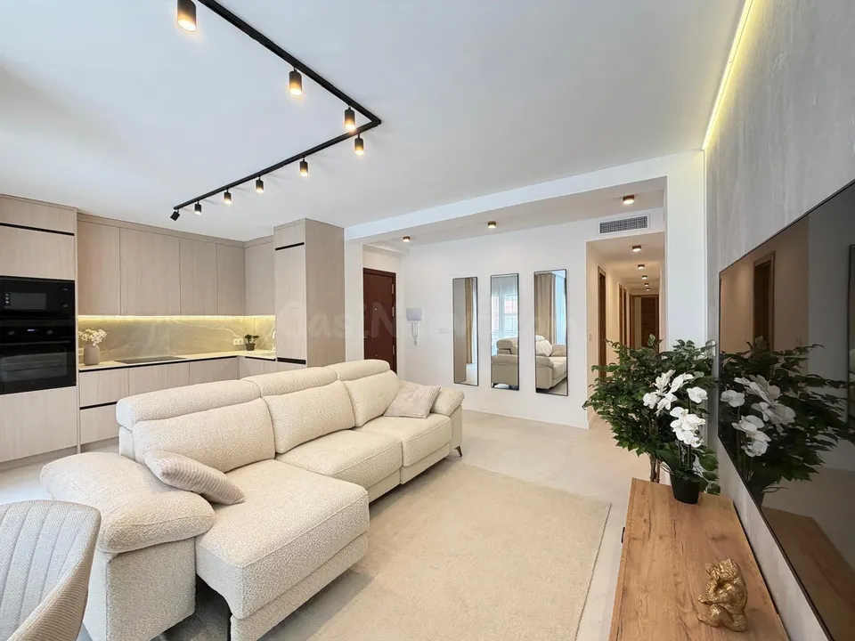 PRECIOSA VIVIENDA TOTALMENTE REFORMADA, IDEAL PARA VIVIR TODO EL AÑO O COMO INVERSION