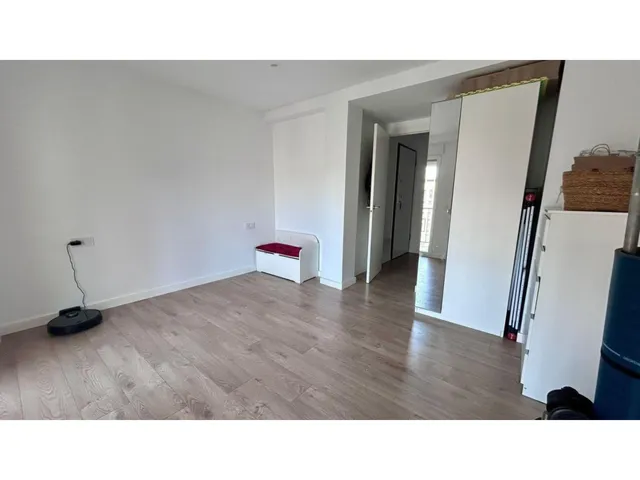 Venta de Piso 3 Dormitorios 2 Baños Balcón Reformado — 11