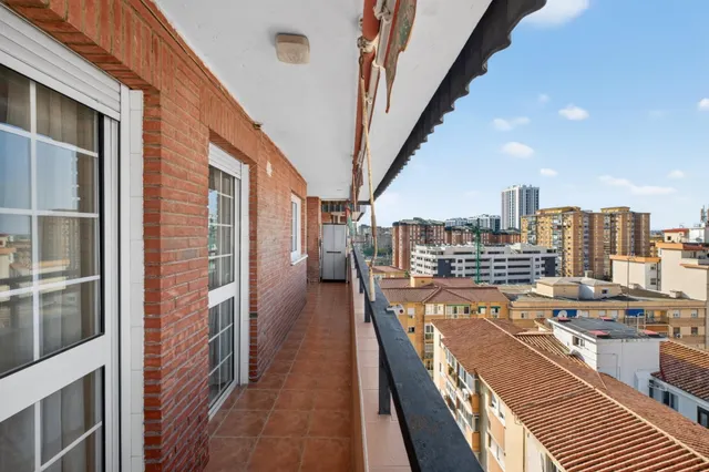 Piso 4 habitaciones 170m² en venta - Juan Carlos I - foto 2