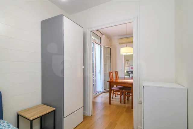 Vivienda con balcón y ascensor en pleno corazón del Gòtic — 36