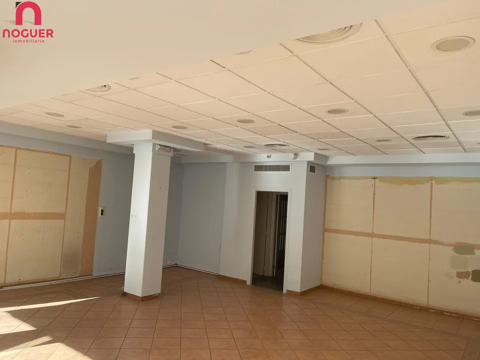 OPORTUNIDAD ÚNICA EN FÁTIMA - LOCAL COMERCIAL EN VENTA