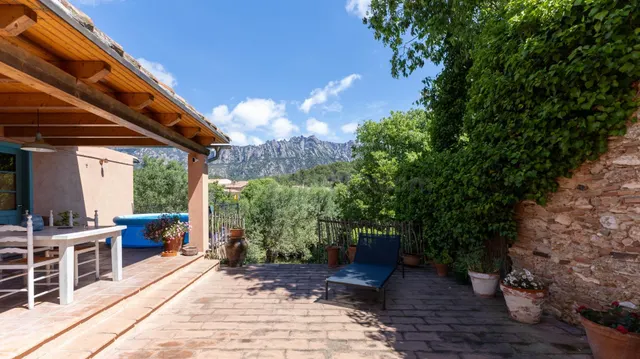 Casa de Pueblo 4 habitaciones 200m² en venta - Cataluña