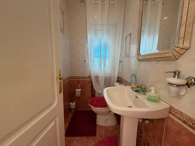 Chalet de lujo en Cabo Roig con 5 hab 5 baños picina propia chalet estilo americano — 42