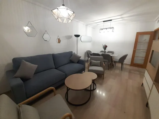 ESPECTACULAR PISO DE ALQUILER CON GRAN PATIO PRIVADO, PISCINA, COCHERA Y TRASTERO — 9