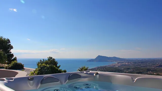 Espectacular apartamento en Altea con vistas a mar. — 3