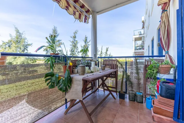 ¡GRAN OPORTUNIDAD DE INVERSIÓN Encantador piso con terraza en la prestigiosa Urbanización La Reva (Ribarroja del Turia) — 2