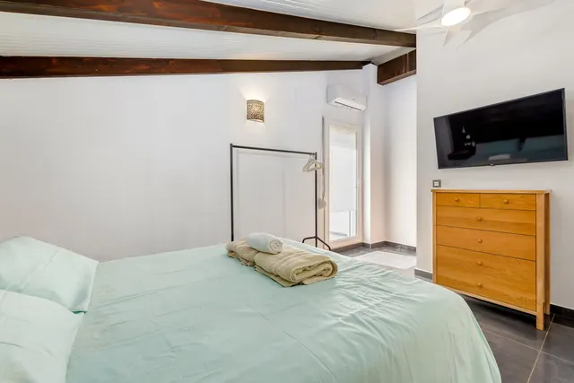 Chalet 6 habitaciones 336m² en venta - Costa del Sol — 46