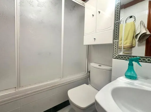 Bungalow con amplia terraza a pocos pasos de la playa y orientación Sur. — 39