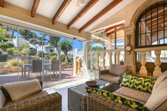 Villa mediterránea + appartamento  en Granadella — 17