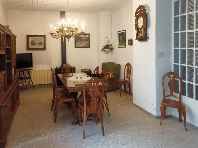 GRAN CASA EN VENTA EN AIELO DE MALFERIT — 8