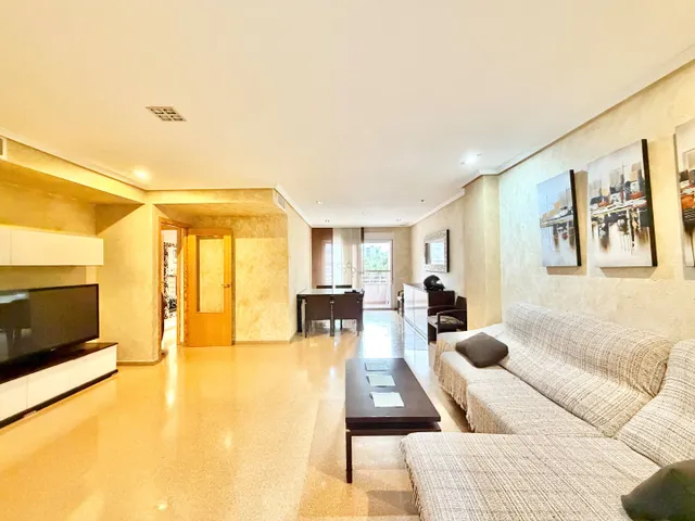 Vivienda en venta de vpo en benisaudet, Alicante con 3 dormitorios, 2 garajes, trastero y piscina comunitaria — 2